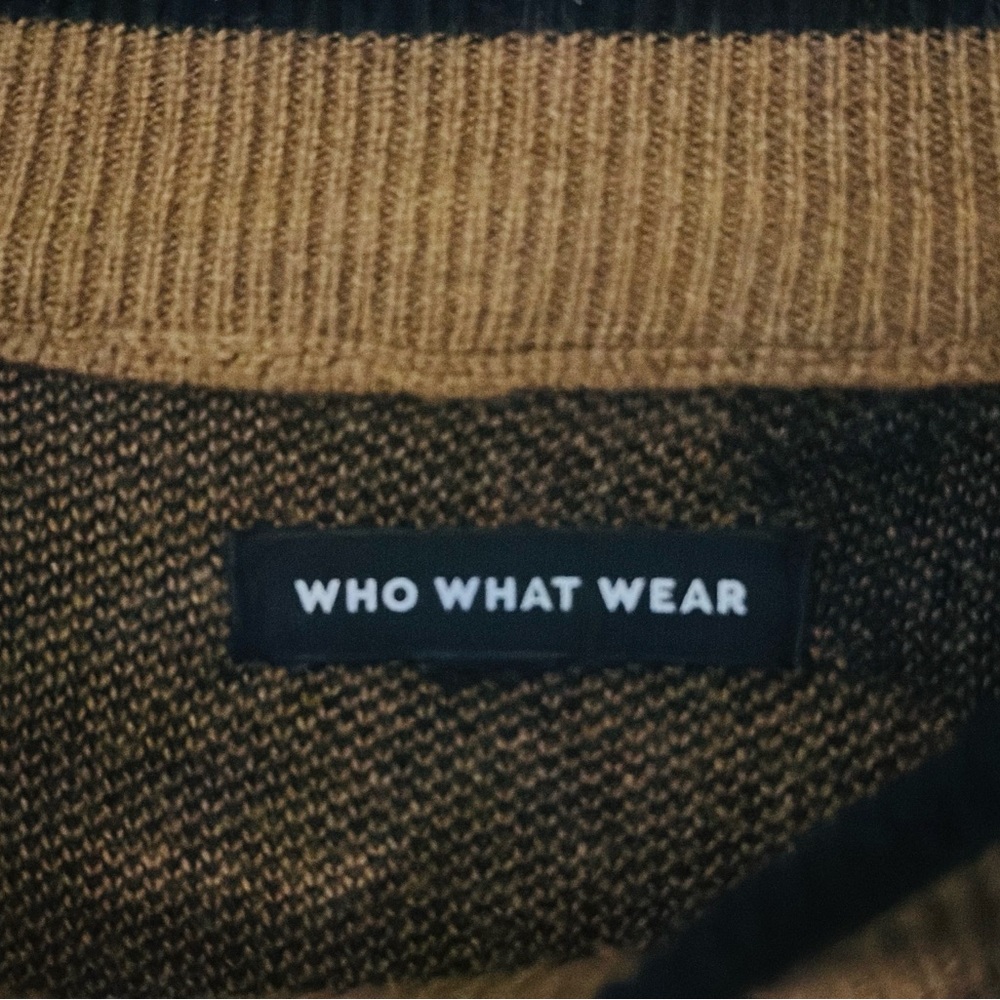 Who What Wear sweater size medium cozy. - Picture 3 of 4